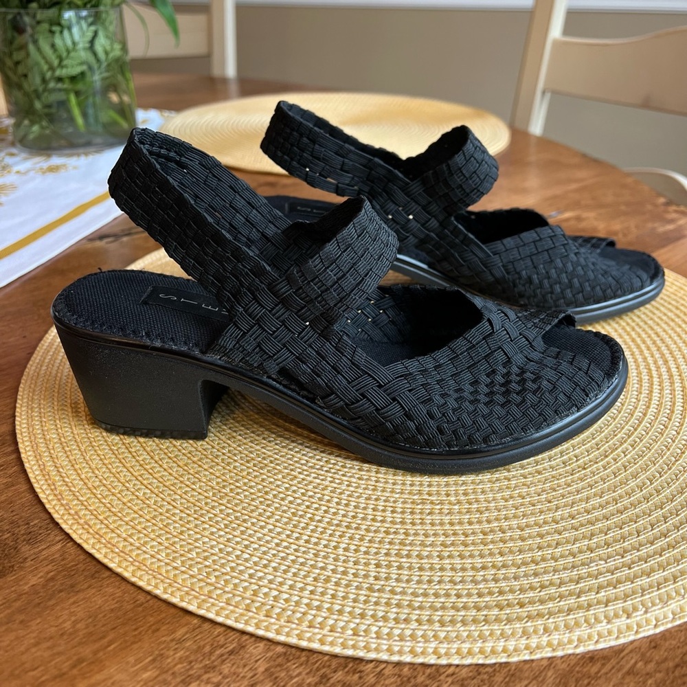 Steven by Steve Madden Black Woven Comfort Heeled Shoe, Size 7.5
